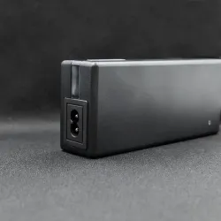 Ładowarka Qoltec do baterii roweru elektrycznego 36V | | PartsPC.pl