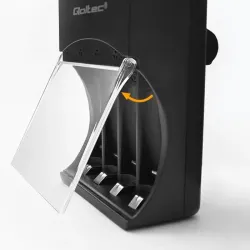 Ładowarka Qoltec do akumulatorków Ni-MH typu R03 AAA R6 | PartsPC.pl