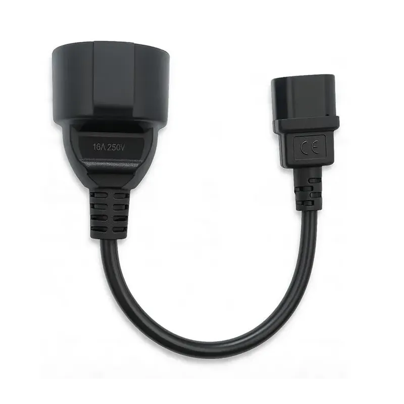 Adapter Qoltec IEC 320 C14 / FRENCH | 0.15m | PartsPC.pl