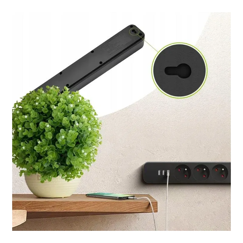 Listwa zasilająca Defender SFS 135 5 m, 4 gniazda, 3x USB | PartsPC.pl