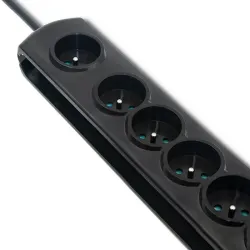 Listwa zasilająca antyprzepięciowa Qoltec z wyłącznikiem | PartsPC.pl