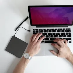 Nagrywarka Qoltec DVD-RW zewnętrzna | USB2.0 | czarna | PartsPC.pl