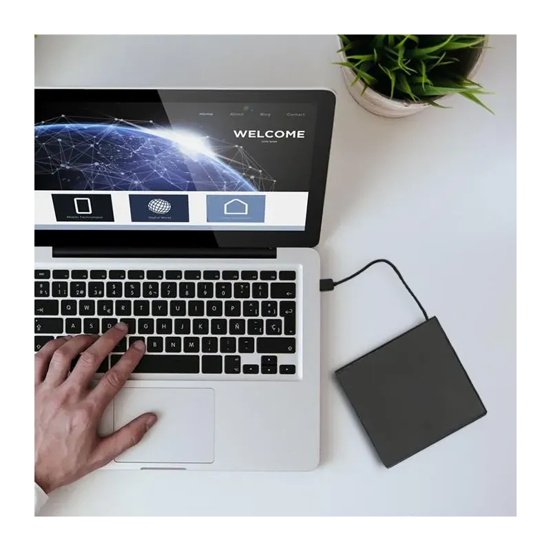 Nagrywarka Qoltec DVD-RW zewnętrzna | USB2.0 | czarna | PartsPC.pl