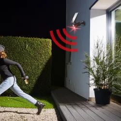 Atrapa kamery Maclean SOL1801S, solarna, migająca dioda, | PartsPC.pl