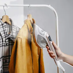 Parownica do ubrań Adler AD 5044 | PartsPC.pl
