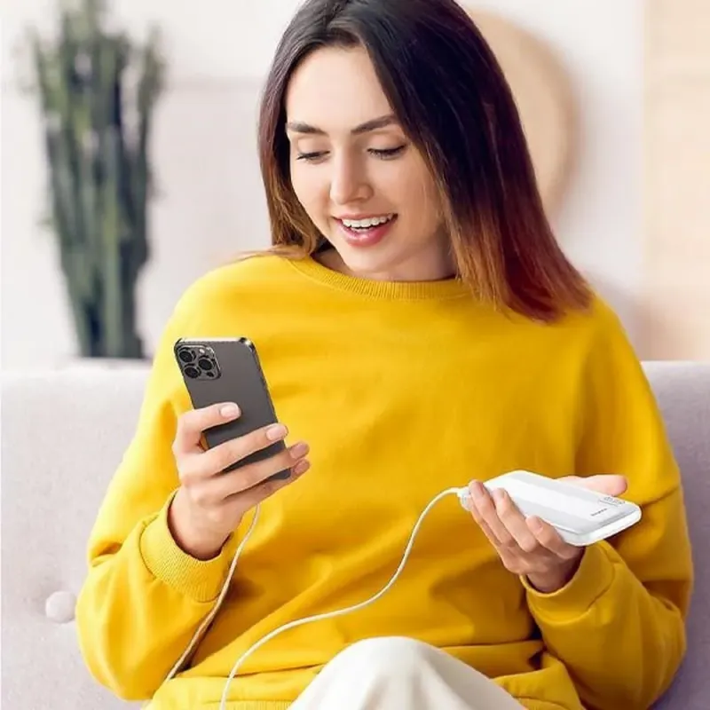 Powerbank Awei P20K 10000mAh 2xUSB 2,4A czarny | PartsPC.pl