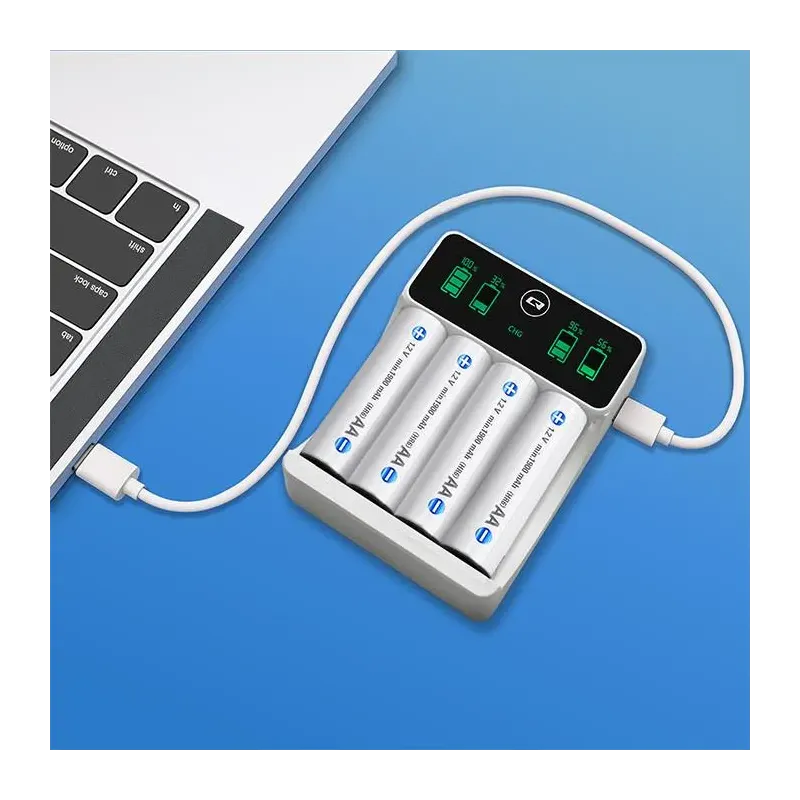 Ładowarka Qoltec do akumulatorków Ni-MH typu R03 AAA R6 | PartsPC.pl