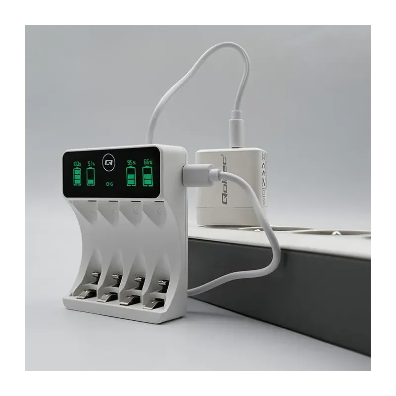 Ładowarka Qoltec do akumulatorków Ni-MH typu R03 AAA R6 | PartsPC.pl