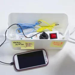 Organizer kabli LogiLink KAB0061 CableBox M, biały | PartsPC.pl