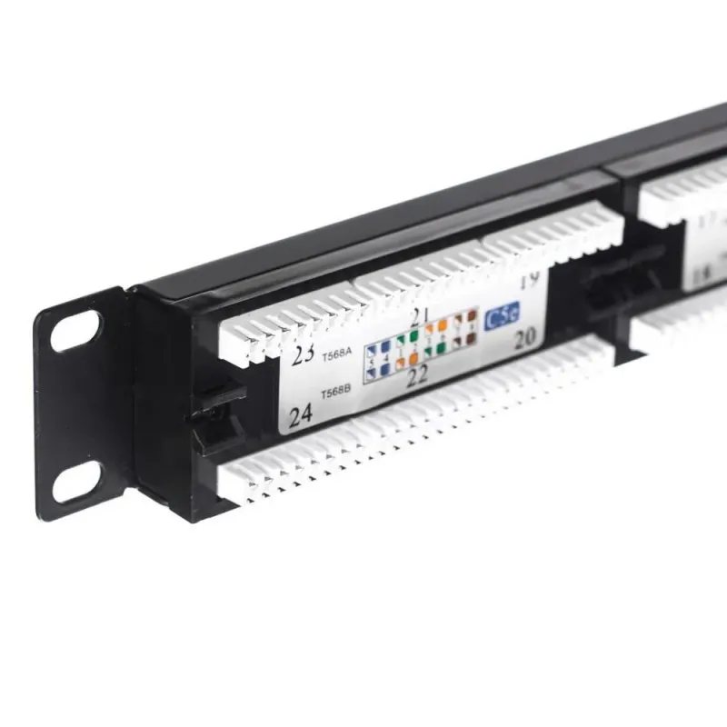 Patch panel 19'' Netrack 1U, 24-porty kat. 5e UTP, z | PartsPC.pl