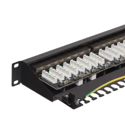 Patch panel 19" Netrack 24-porty kat. 6A FTP wyposażony | PartsPC.pl