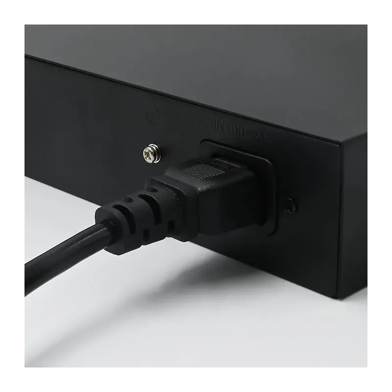 Switch niezarządzalny Qoltec przełącznik sieciowy Fast | PartsPC.pl