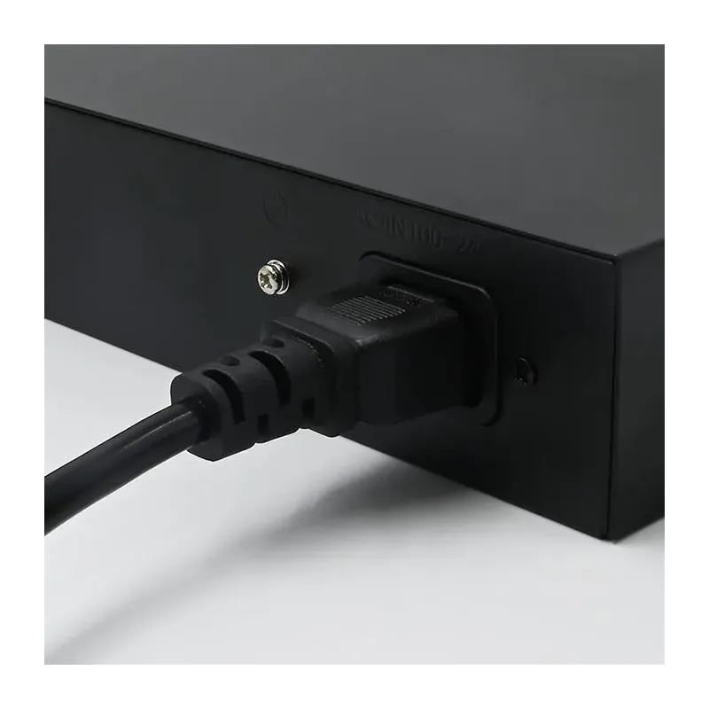 Switch niezarządzalny Qoltec przełącznik sieciowy Fast | PartsPC.pl