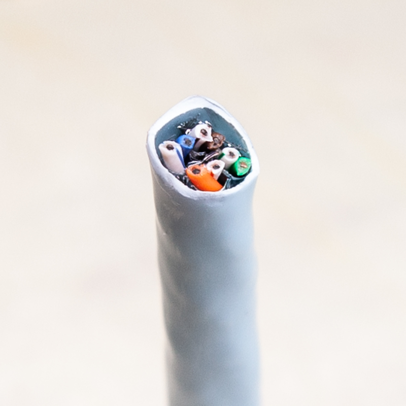 Unitek Kabel skrętka LSZH Cat. 7 S/FTP 305 m | PartsPC.pl