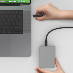 Belkin Kabel USB-C 240W + 20Gbps, 2 m - Dyski twarde | PartsPC.pl