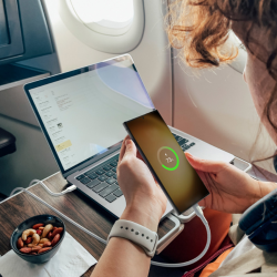 Belkin 2 Kable w oplocie USB-C na USB-C 60W, 1 m, białe | PartsPC.pl