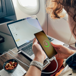 Belkin Kabel USB C na USB C 60W oplot, biały 0,15m | PartsPC.pl