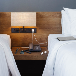 Belkin Ładowarka 100W GaN, 2x USB-C, USB-A, podróżna... | PartsPC.pl